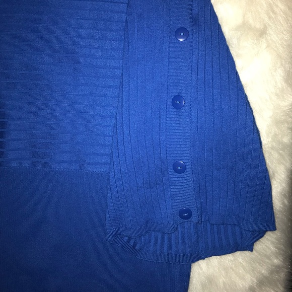 Blue Ribbed Top - Picture 4 of 6
